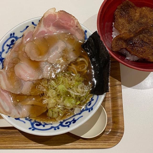 支那そば 月や 本店 - サブ画像3