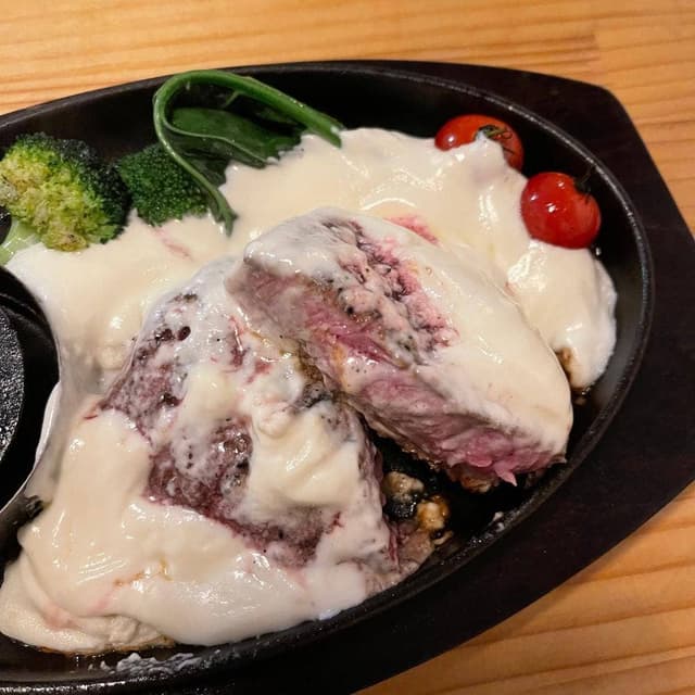 きがるにステーキ＆バル 肉の王騎 - サブ画像2