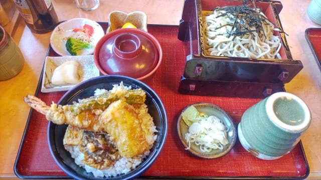 手打ちそば処さくら - サブ画像1