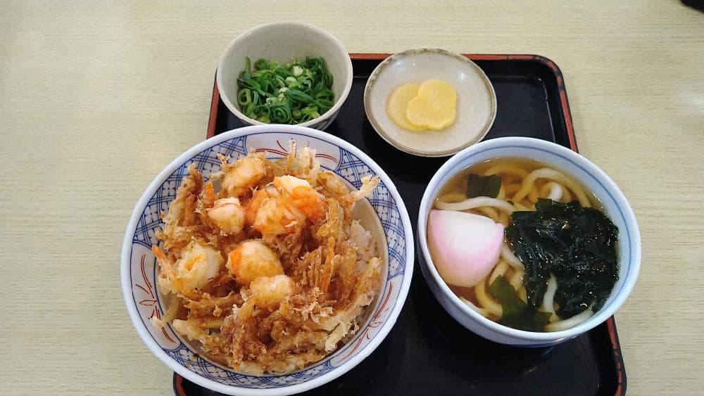 どんどん フジグラン山口店