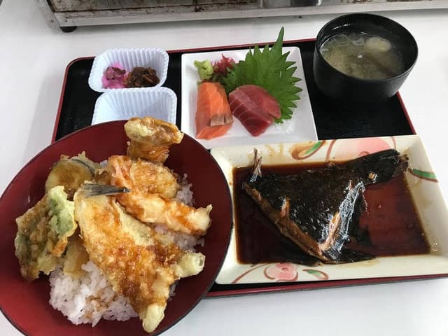 海鮮茶屋 活き活き亭 - サブ画像2