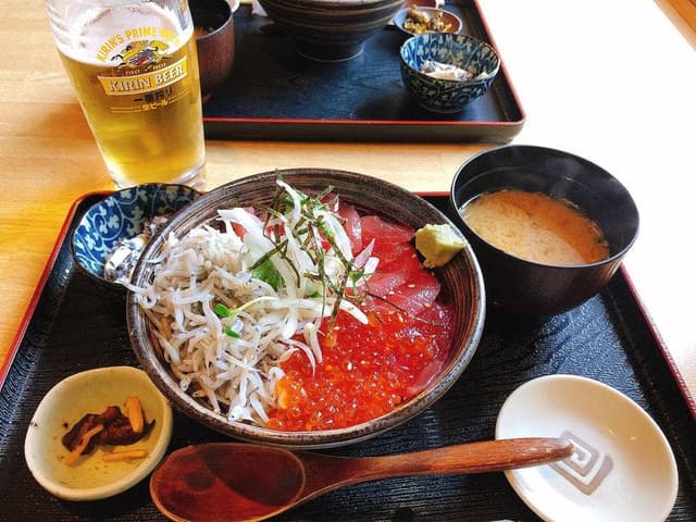 潮風料理 舵屋 - サブ画像1