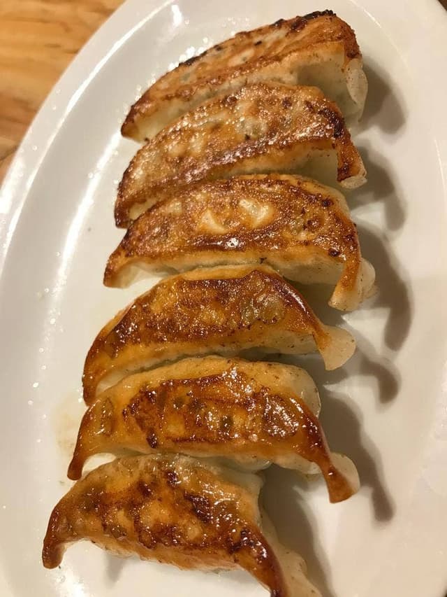 餃子酒場 太陽ホエール - サブ画像2