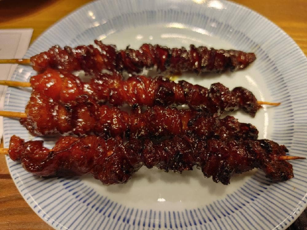 炭火やきとり 仁伊屋