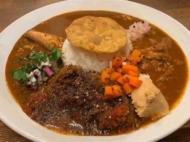 カレー処 琥珀荘 - サブ画像1