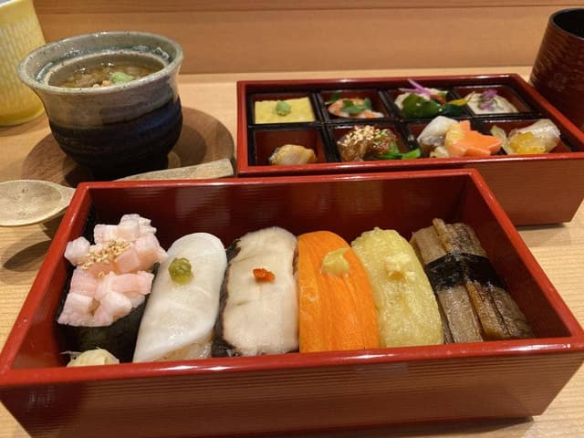 鮨 はなおと - サブ画像1