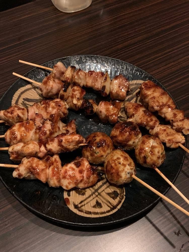 炭火焼鳥専門店たろう