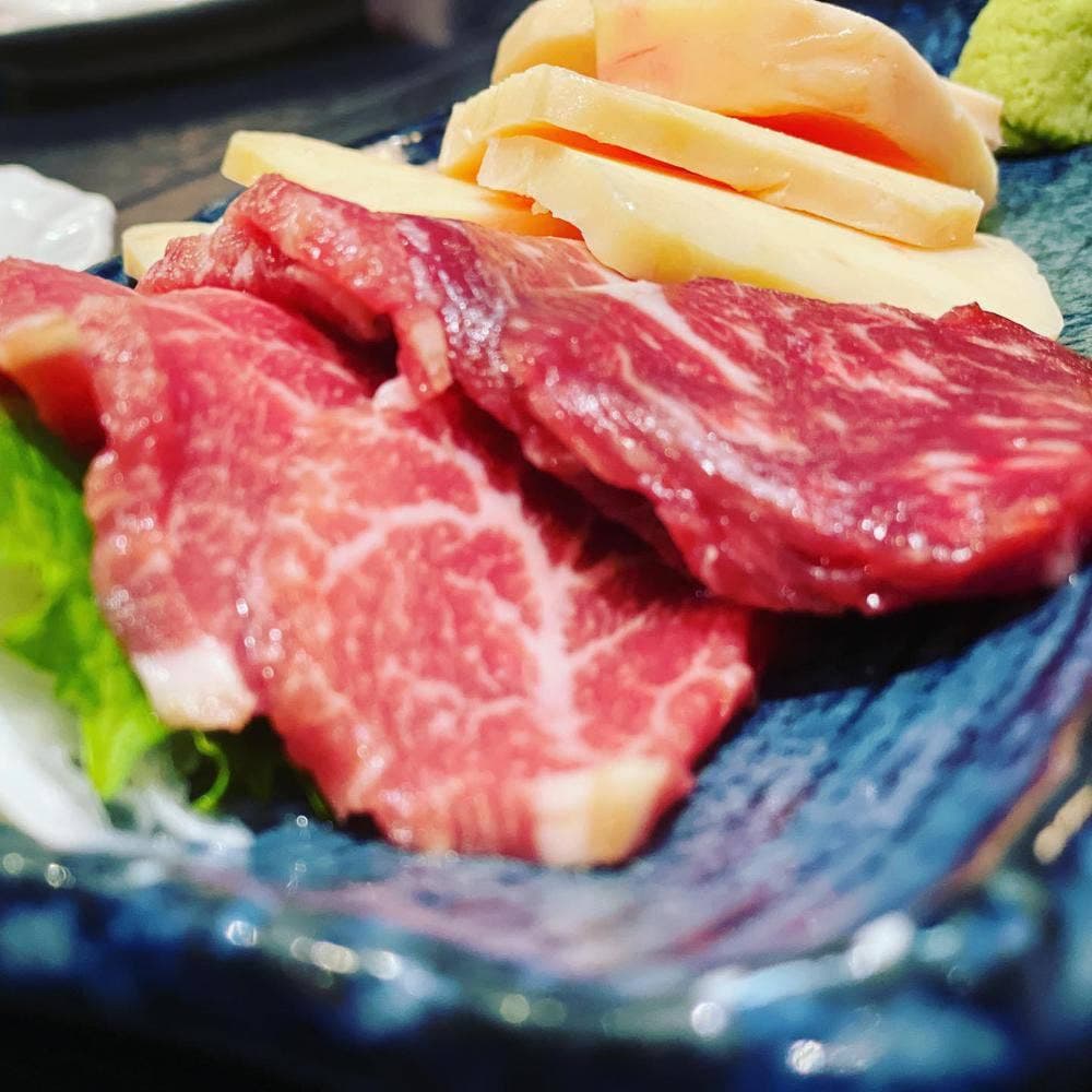 初介