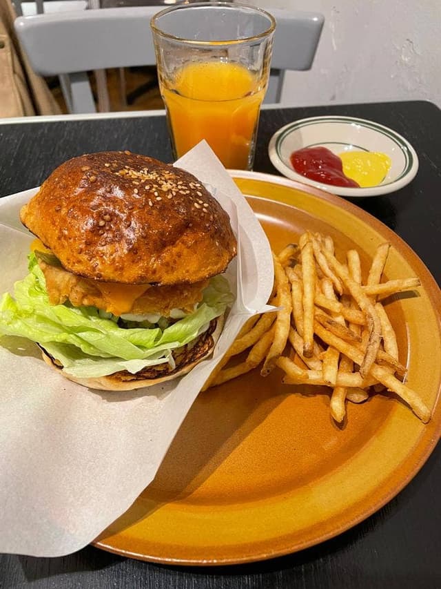 THE BURGER SHOP 馬喰町 - サブ画像1