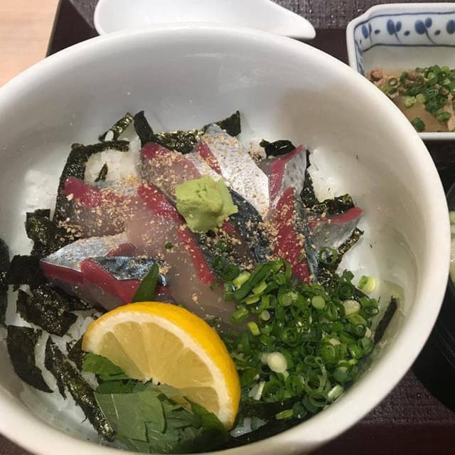 海鮮丼 日の出 博多デイトス店 - サブ画像2