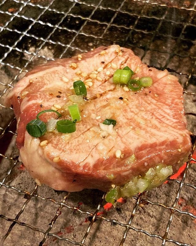 炭火焼肉ホルモン みなみ - サブ画像3