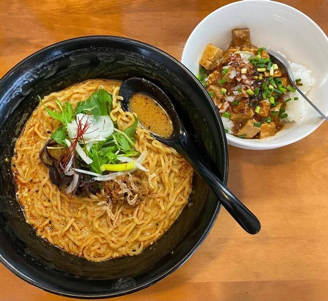 担々麺 蜀香 - サブ画像1