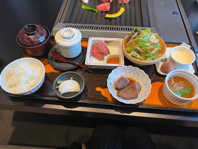 和牛厨ふか尾 - サブ画像1