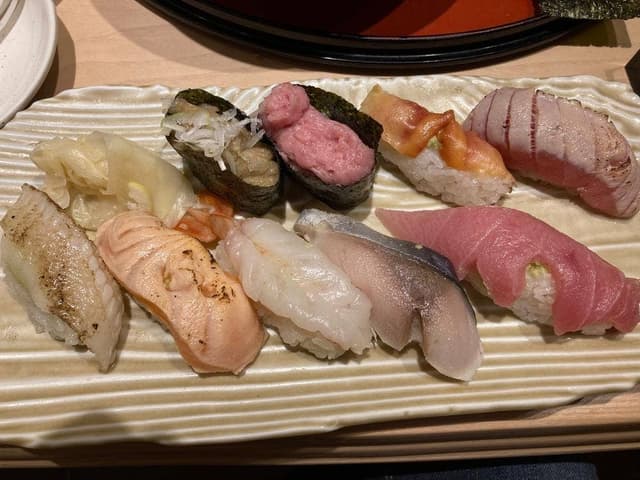 すし屋 銀蔵 港北東急SC店 - サブ画像1