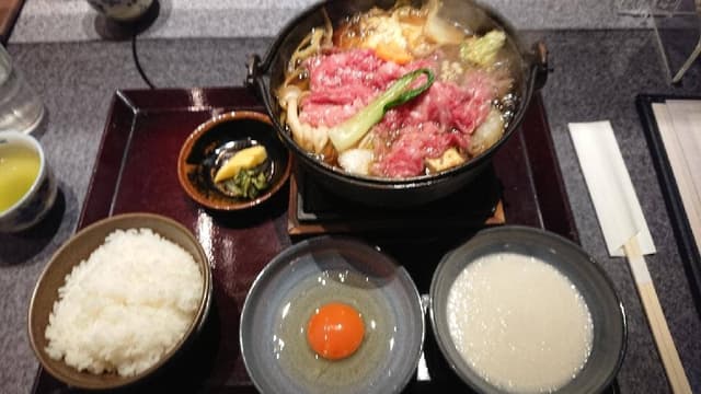 すき焼きしゃぶしゃぶ神戸牛 石田 ハービスプラザ店 - サブ画像1