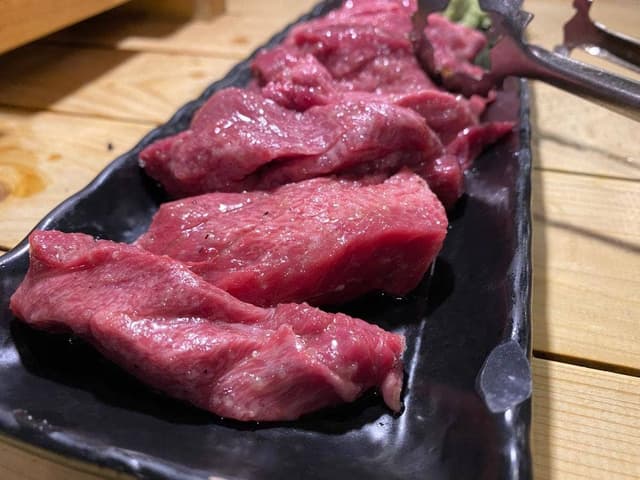 炭火焼肉ぶりっじ - サブ画像1