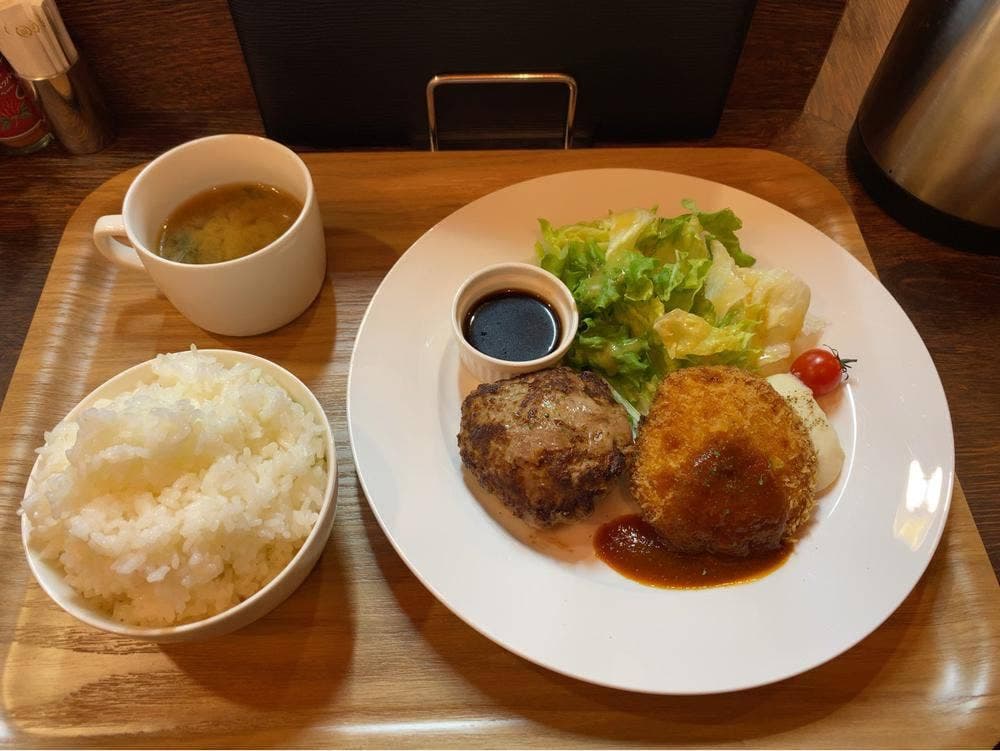 洋食屋STAY GOLD