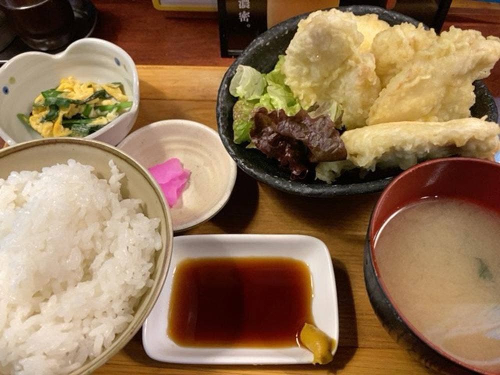 炭焼き居酒屋ジョニーウツボキッチン 肥後橋店