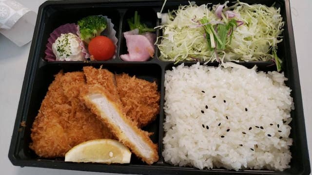 とんかつKYK デュオ神戸店 - サブ画像1