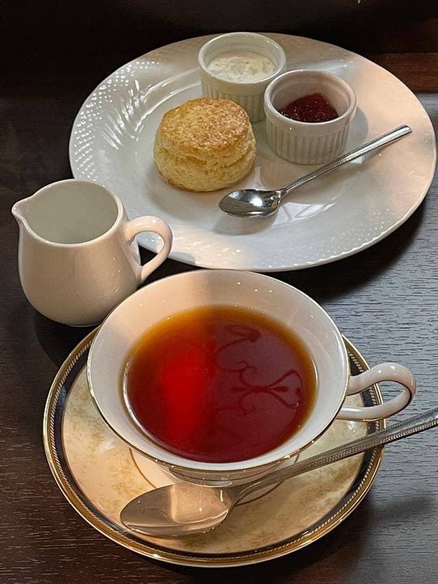 紅茶専門店 ティールーム＆バー ぽっちゃん - サブ画像1