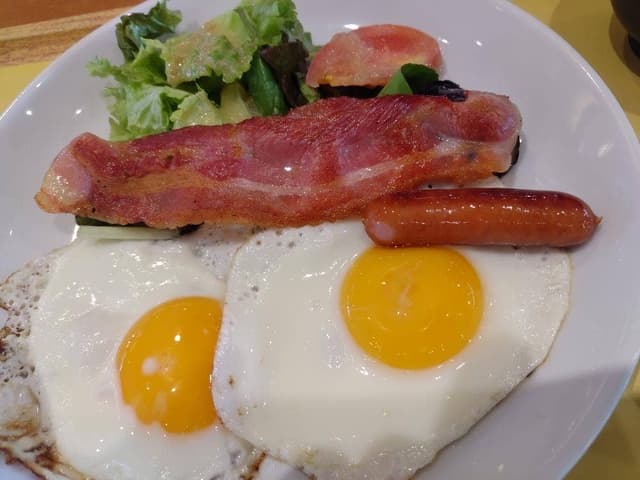 ロイヤルホスト 宝塚店 - サブ画像1