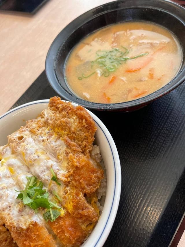 かつや 三重鈴鹿店 - サブ画像1