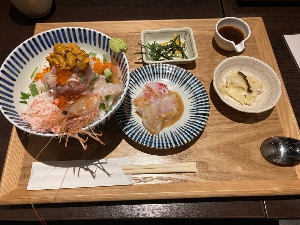 仙台ぜいたく丼 閣