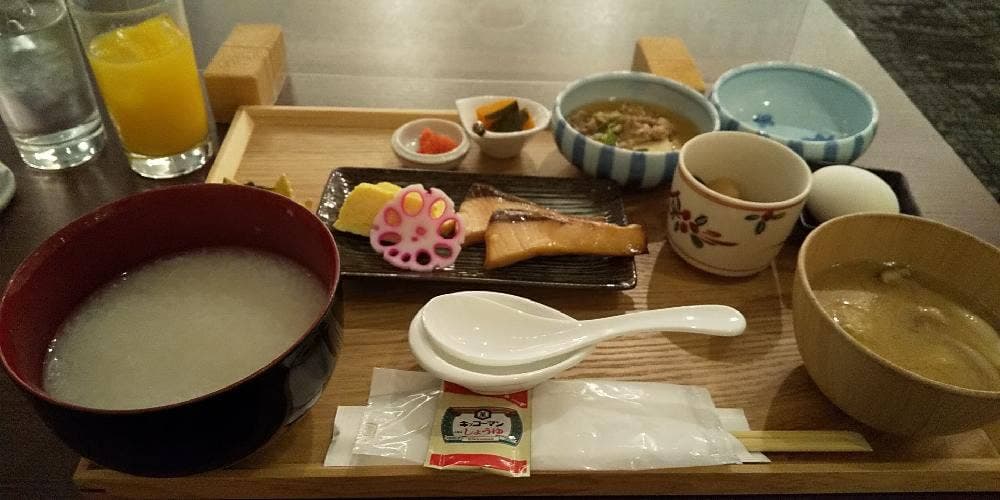 カフェ・ド・パリ