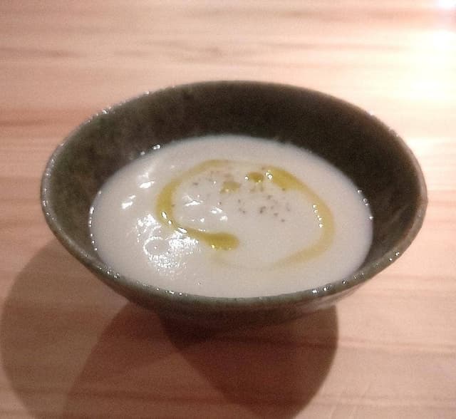 ナチュラルワインと料理 土と木 - サブ画像1