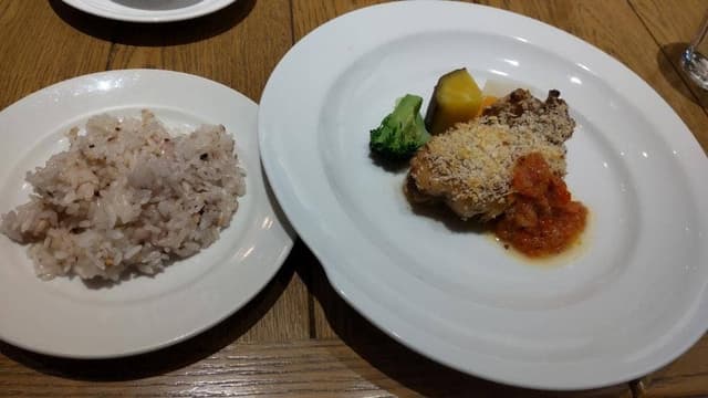 洋食屋 ル・リール - サブ画像2