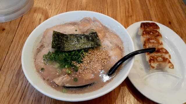 博多ラーメン 一燈灯 - サブ画像2