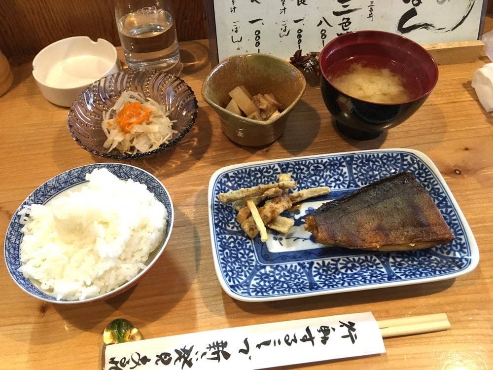 肴蕎麦呑しま