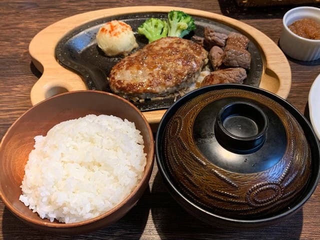 びっくりドンキー 南熊本店 - サブ画像2