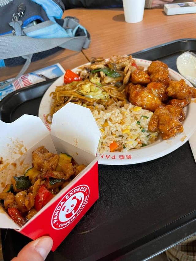 パンダエクスプレス 三井アウトレットパーク ジャズドリーム長島店 - サブ画像1