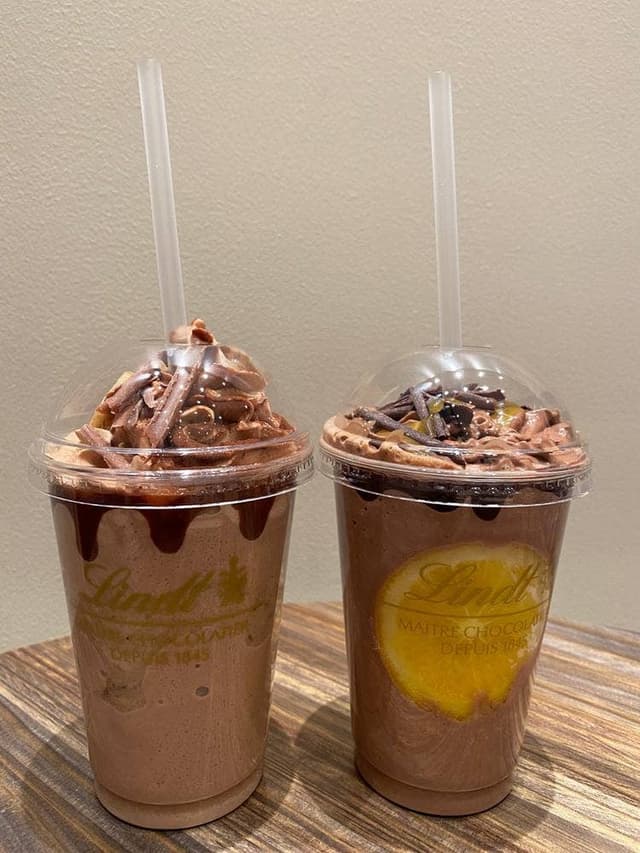 リンツ ショコラ ブティック&カフェ コクーンシティ店 - サブ画像1