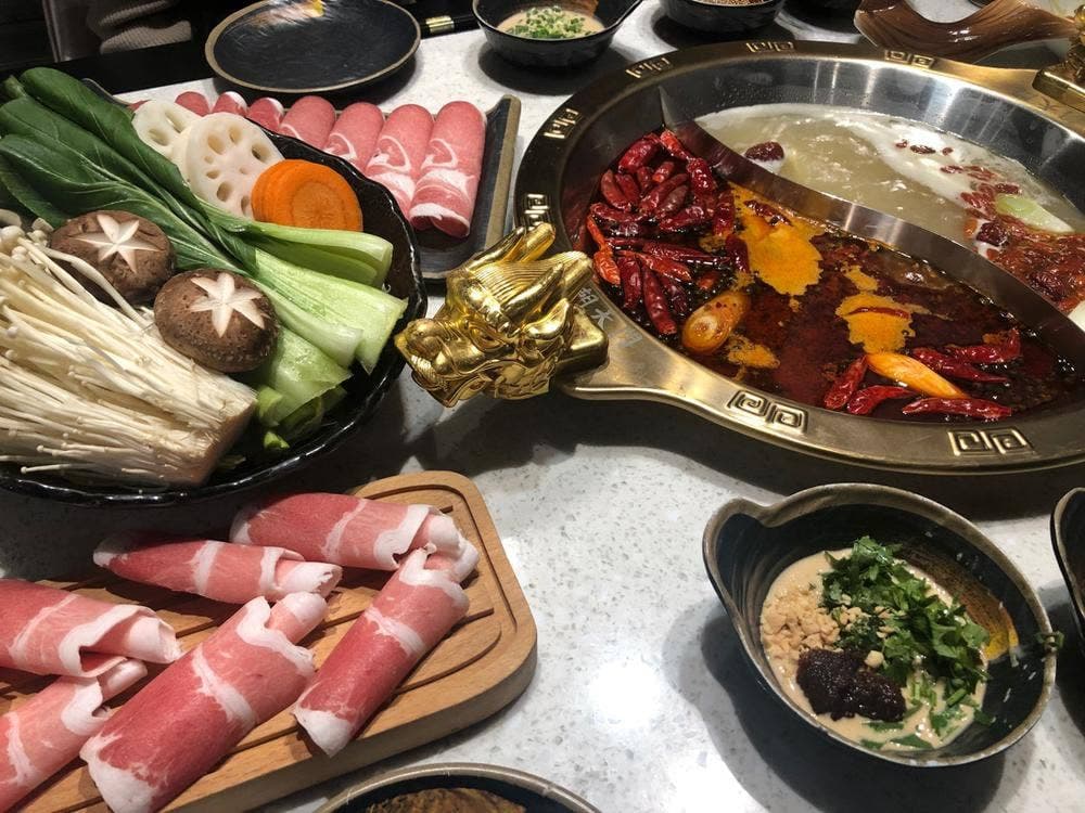 健康美容 火鍋専門店 朝天門