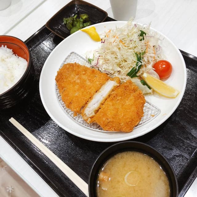 駿河の恵 東名牧之原SA上り店 - サブ画像1