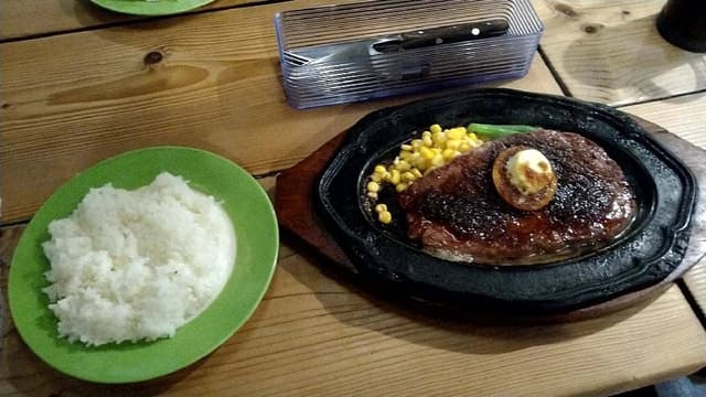 ステーキハウス ペコペコ 蓮田店 - サブ画像2