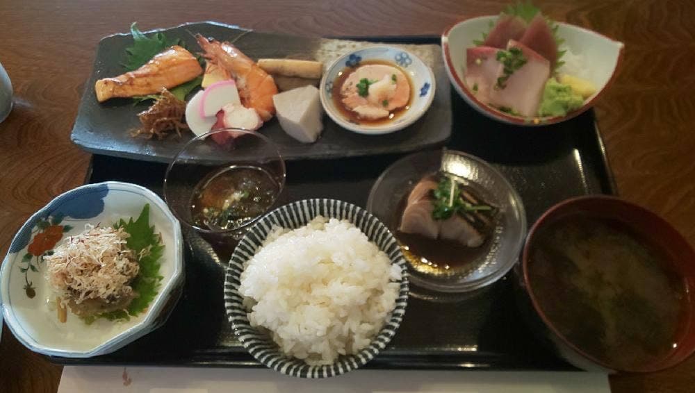 おりょうり魚栄