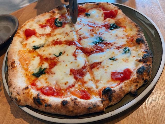ピソラ 吹田江坂店 - サブ画像1