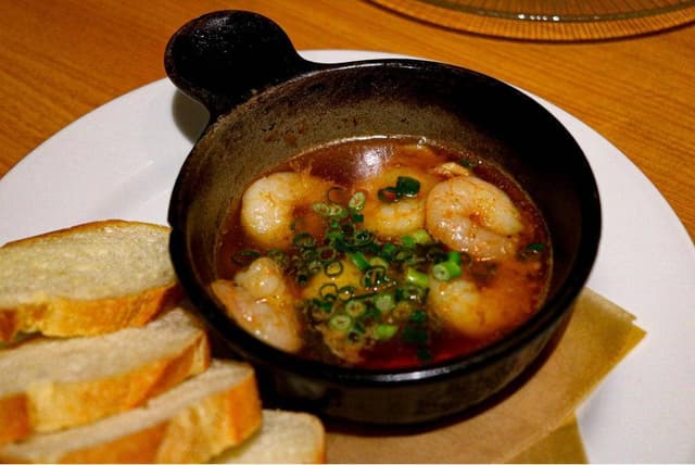 Dining bar & Cafe i-na - サブ画像3