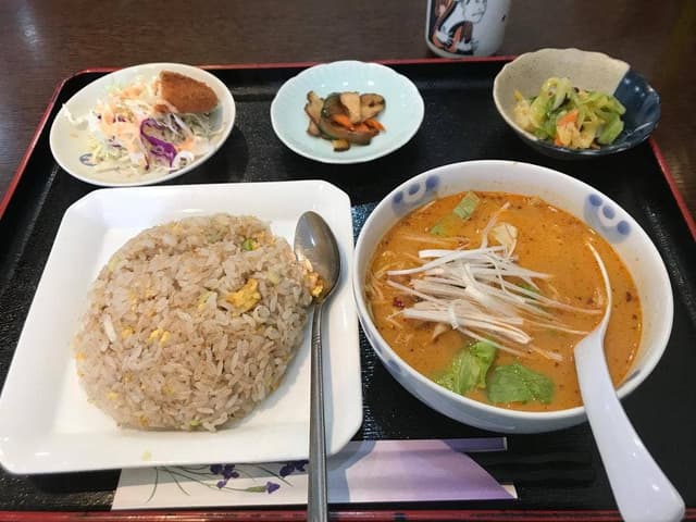 華郷餃子 - サブ画像2