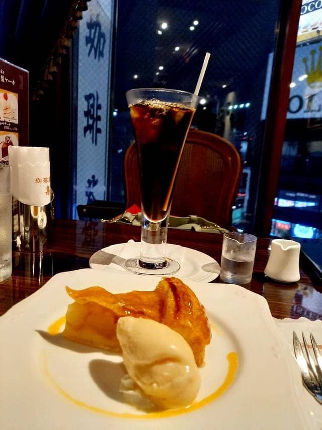 珈琲茶館 集 六本木店 - サブ画像2