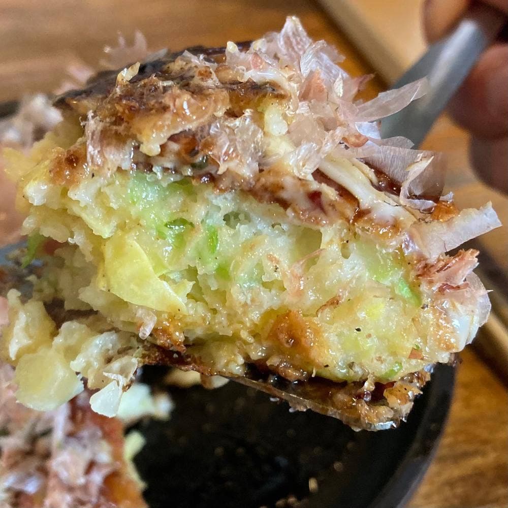 お好み焼き・鉄板焼き しずる