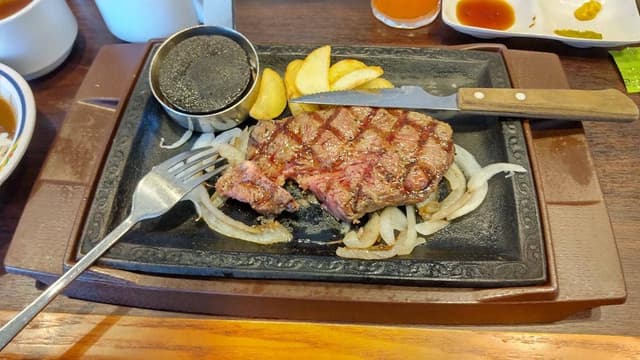 ステーキガスト 深大寺店 - サブ画像3