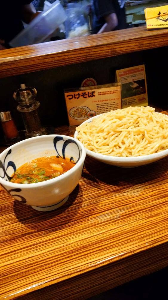 麺鮮醤油房 周月 広島鷹野橋店