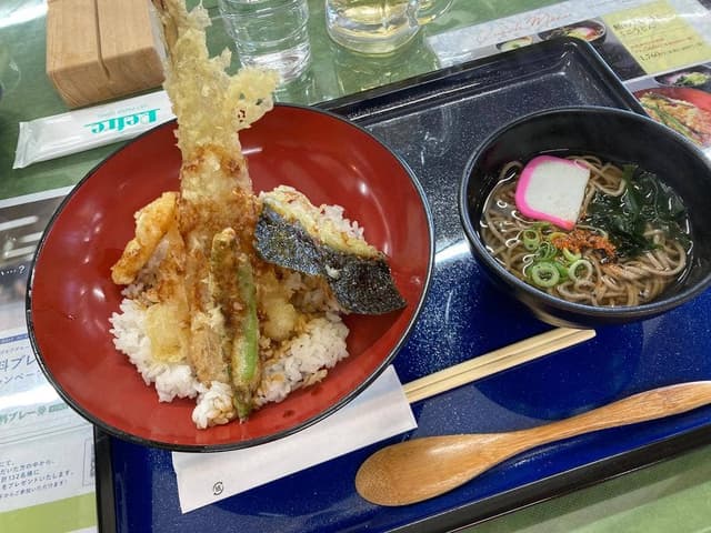 三木セブンハンドレッド倶楽部 レストラン - サブ画像2