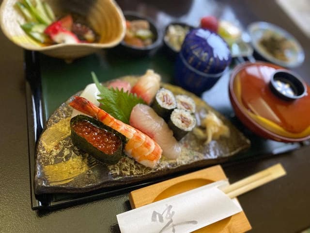 寿司寅上田原 - サブ画像3