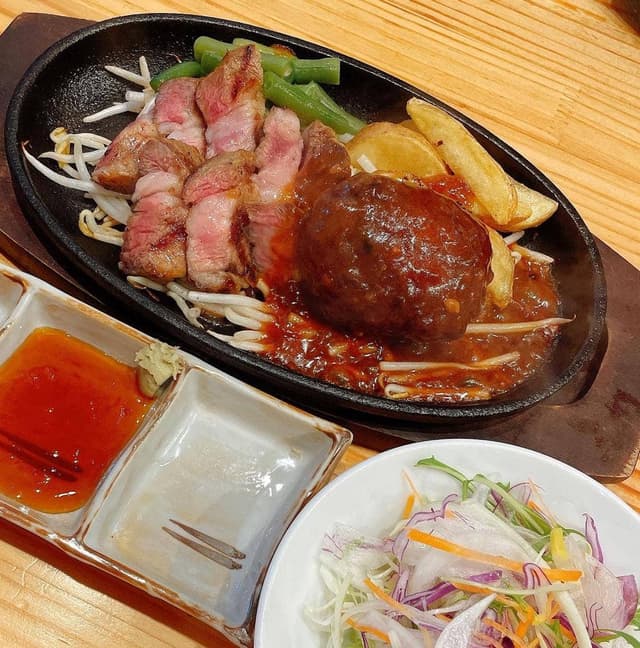 RICO Iberico Kobe イベリコ豚と神戸牛のお店 - サブ画像2