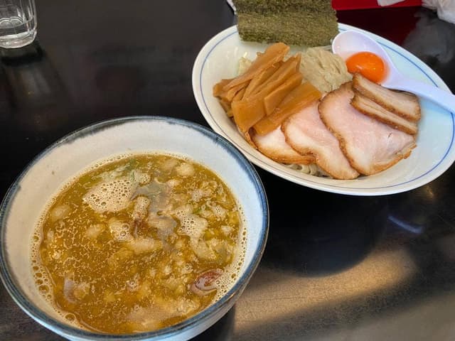 ラーメン ツバメ - サブ画像3